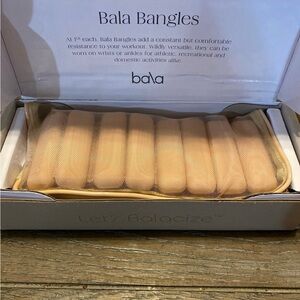 Bala Bangles wrist/ankle weights in “sand” 1lb